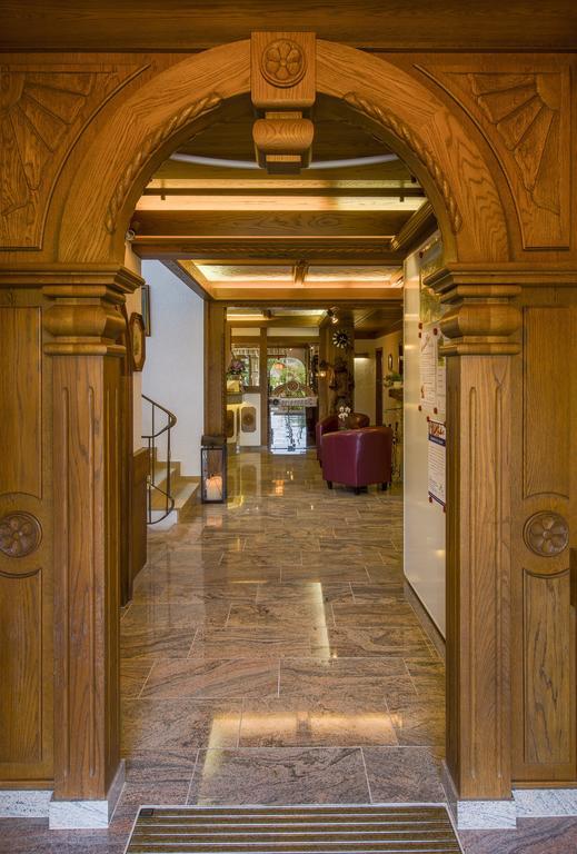 Hotel Schloessmann Garni Bad König Buitenkant foto